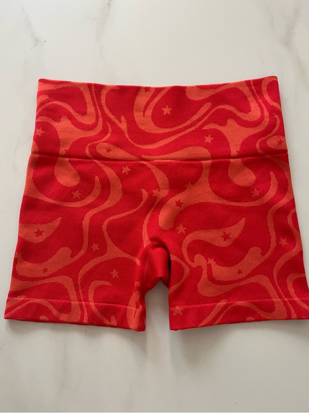 JOY LAB Red & Orange Swirl Athletic Bike Shorts size M